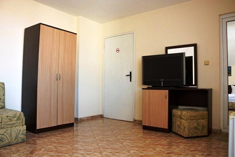 Guest House Jumbo Ахелой Экстерьер фото